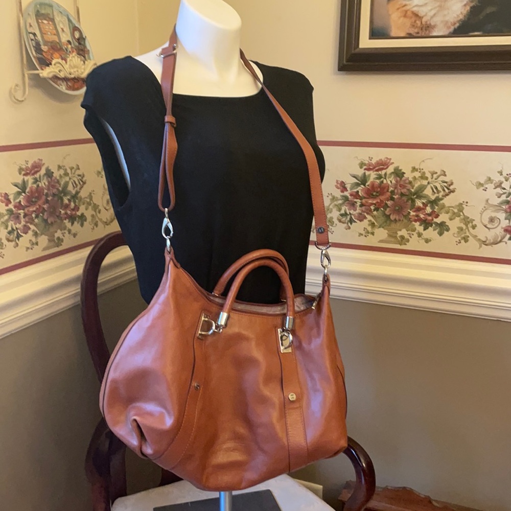 Vive Bags Antwerp soft leather satchel crossbody handmade in Belgium unique find
